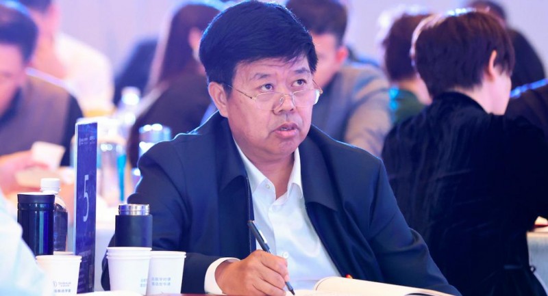 世华学院姜岚昕 高度褒扬晋南钢铁总裁张天福