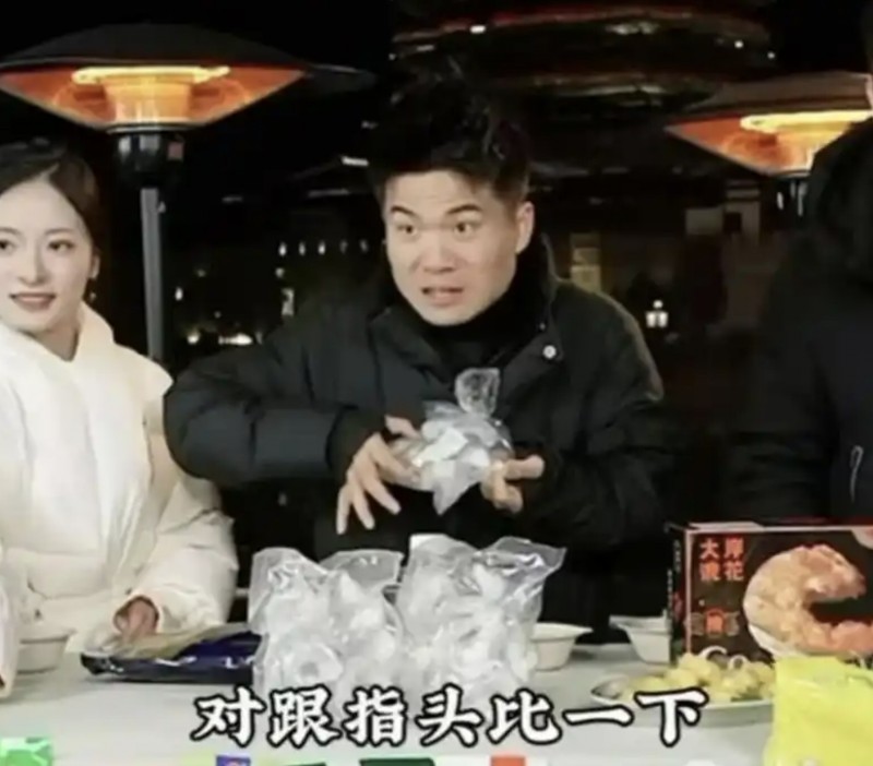 与辉同行或赔2000万，董宇辉曾称每个月检测费近百万