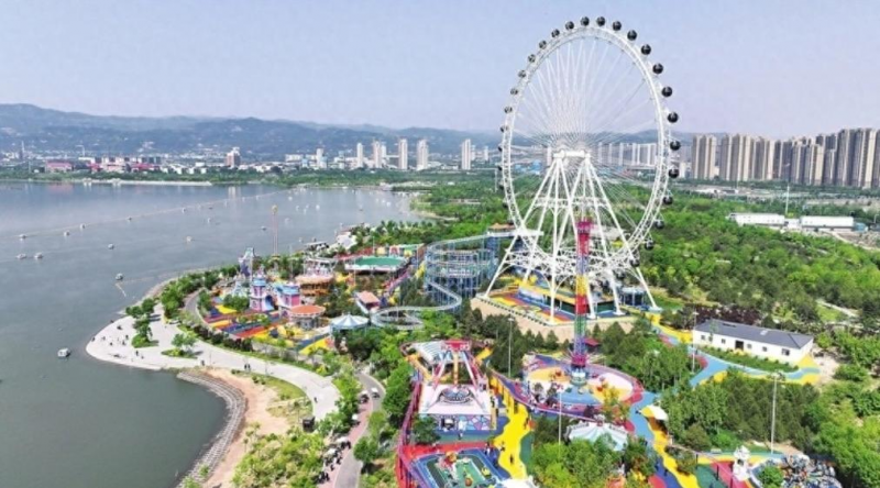 晋阳湖欢乐谷正式开园