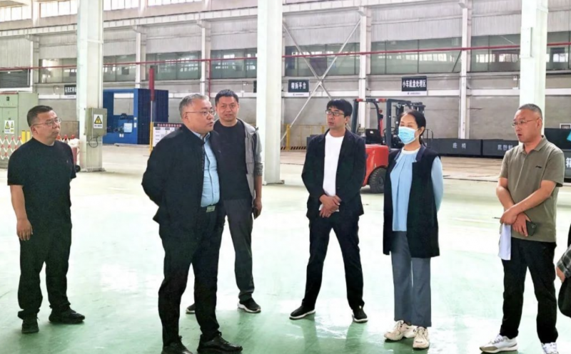 长治经开区党工委书记、管委会主任高鹏带队深入招商引资企业走访调研