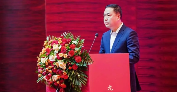 403335814ef349359635b8f09f0260c3-