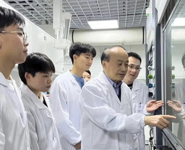 碳纸项目完成A轮融资!突破“卡脖子”技术,美锦能源又将培育一家上市公司?