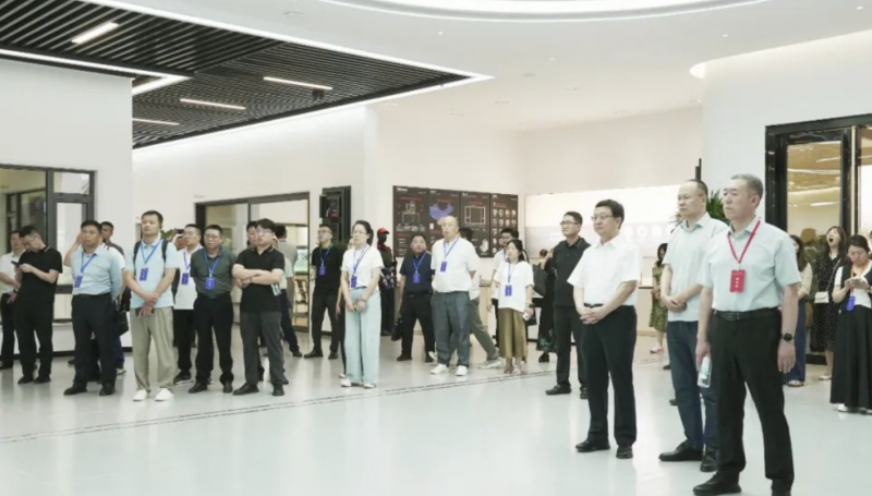 晋善晋美·央地国民企合创未来·夏季交流会领导代表莅临中德集团观摩考察