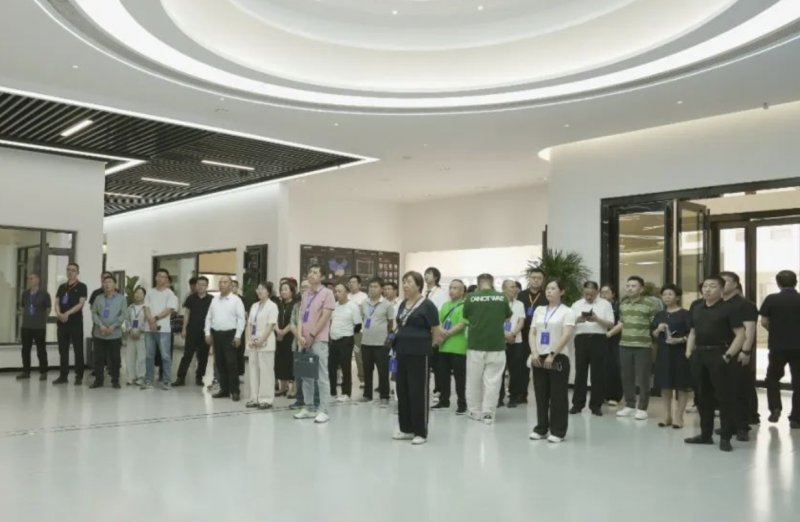 晋善晋美·央地国民企合创未来·夏季交流会领导代表莅临中德集团观摩考察