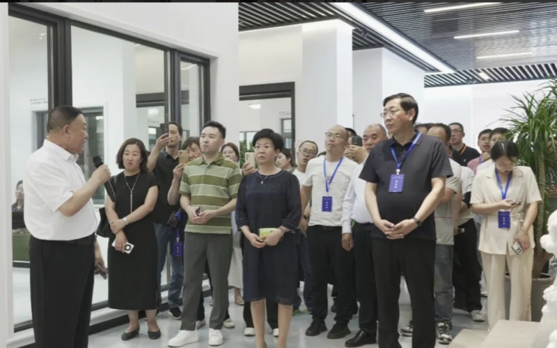 晋善晋美·央地国民企合创未来·夏季交流会领导代表莅临中德集团观摩考察