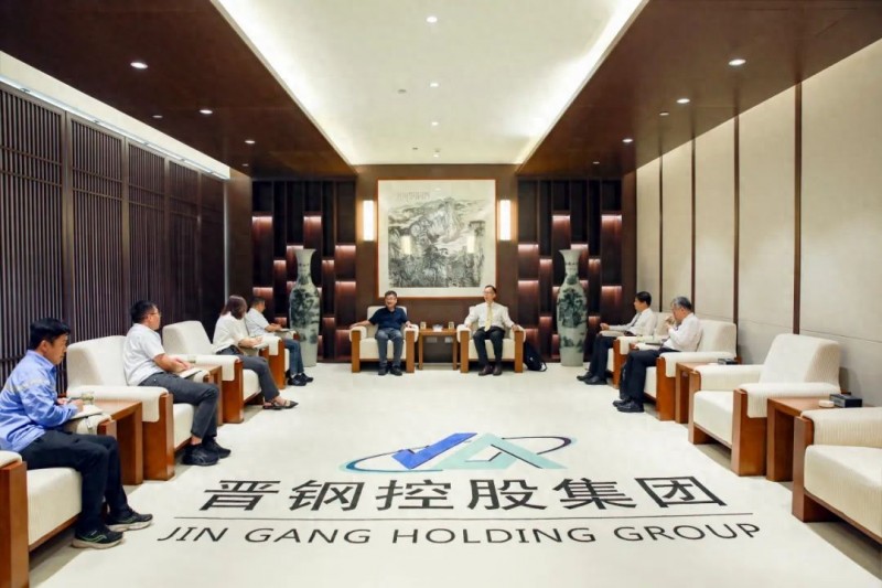 晋钢控股集团董事长李强与台湾中冠资讯董事长吴金龙举行工作会谈