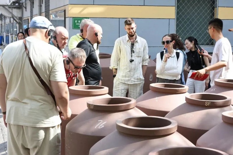 汾酒遇上伏特加，中俄烈酒文化的相融共生