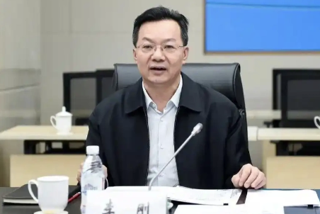 从四川一路贪腐到云南，副部级“内鬼”李刚被提起公诉