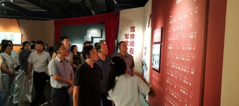 晋苏两省作家协会走进山西省晋中市左权县开展“重走抗战路·笔铸民族魂”主题创作实践活动1