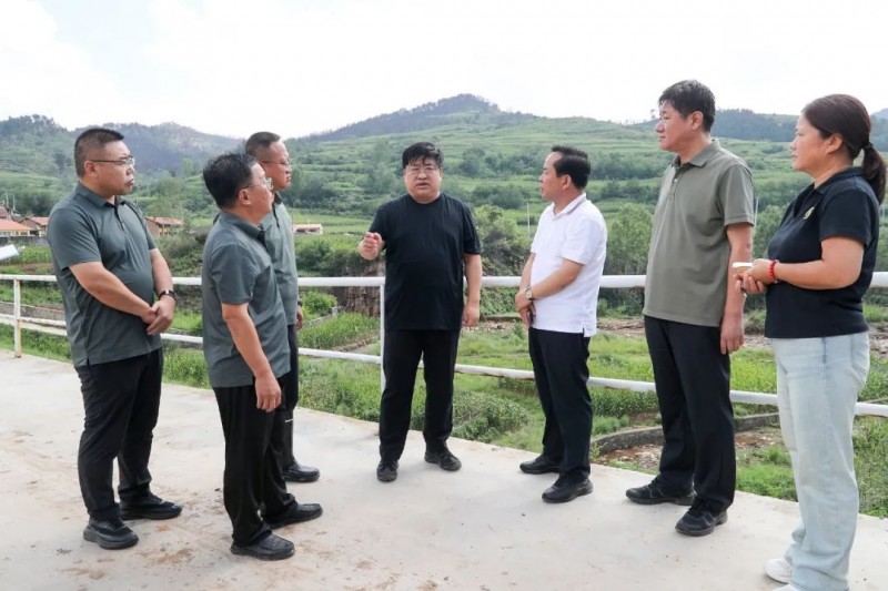 山西省长治市沁源县委书记赵永进调研指导灾后恢复重建工作