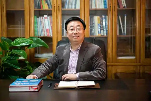 新实控人揭晓！淄博国资入主三年后拟退出，他将执掌这家山西上市公司