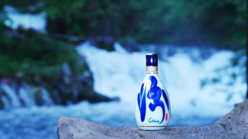 国酒国色，清醇清香