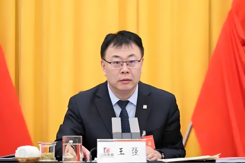 王强  河北磁县人 山西焦煤集团党委书记、董事长