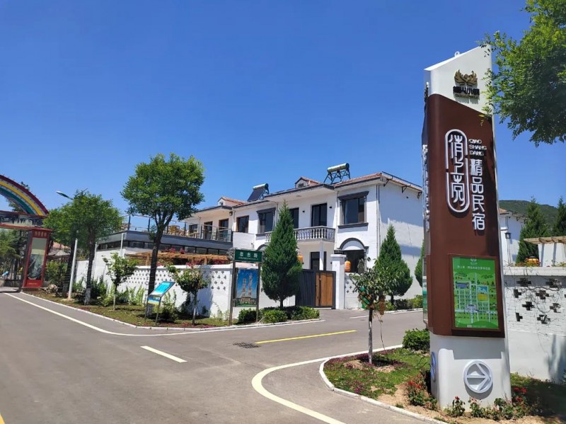 国庆中秋去哪嗨？振兴小镇放大招：演唱会+歌手赛+汉婚大典+奇幻巡游，玩出新鲜感！