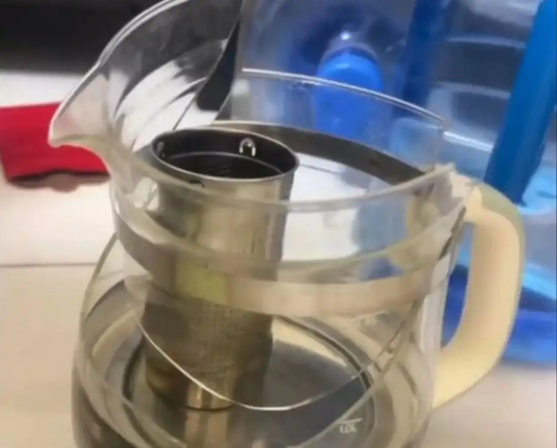 养生壶爆炸致1岁孩童全身40%烫伤，小熊电器回应