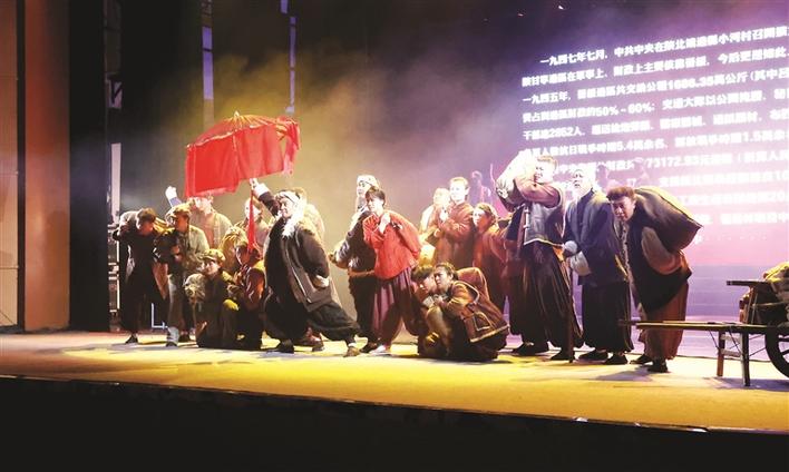 红色题材话剧《晋绥儿女》在山西省吕梁市上演 孙大军熊义志观看演出