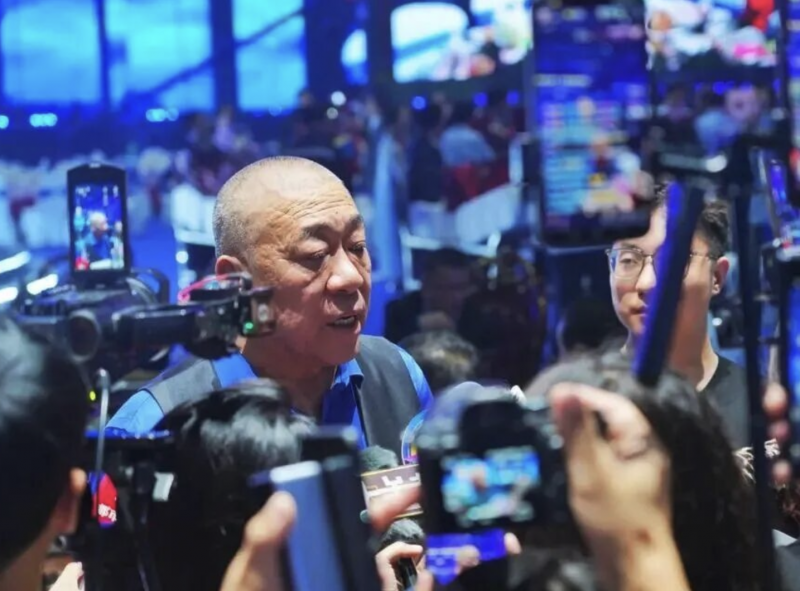 河南矿山创始人崔培军豪掷千万元为员工父母