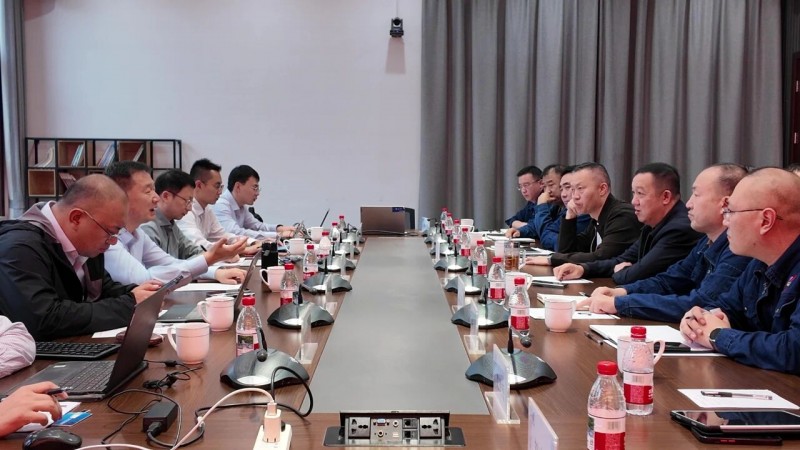 冶金工业规划研究院院长肖邦国带队来山西高义钢铁有限公司开展交流座谈