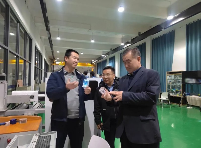 商会党委书记、会长王利明带领企业家团队赴兰州新区考察调研