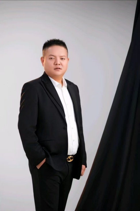 李标-2025百名优秀晋商人物 汾阳市万泰置业有限公司董事长 推荐机构山西省安徽商会