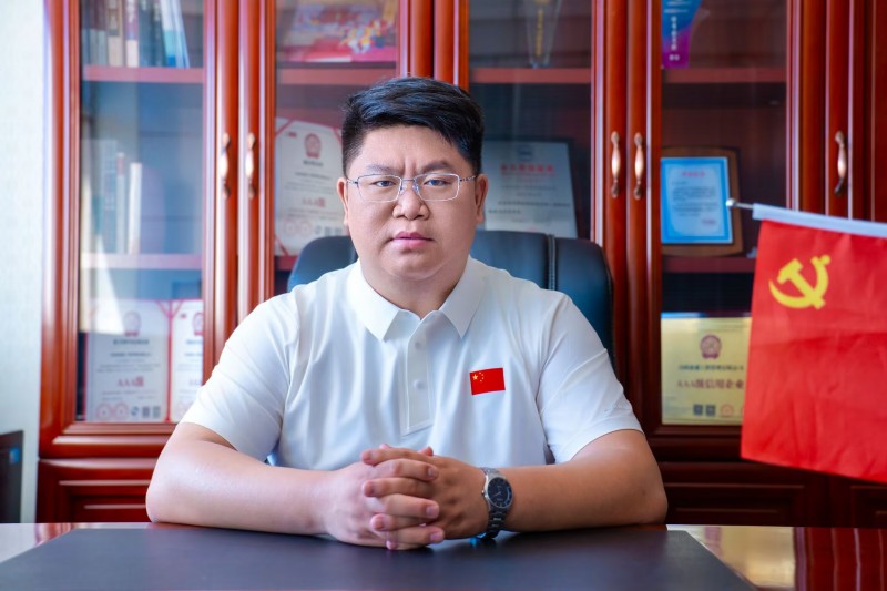 索俊  山西泰盛工程管理有限公司董事长  山西省黑龙江商会  主营：工程造价、招标代理