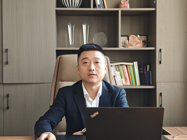 刘雄-2025百名优秀晋商人物 淄博时光置业有限公司总经理 推荐机构淄博市晋商商会