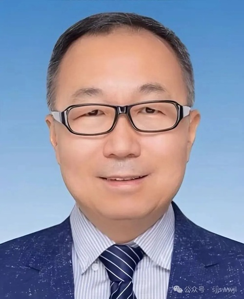 山西新任命两位二巡