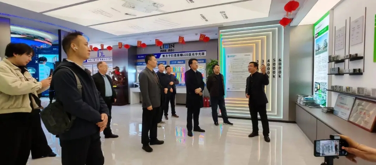 河南省晋商会会长郭启文率队走访会员企业 晋商年会