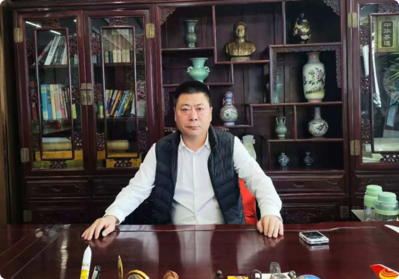 周根龙，山西启源建设工程有限公司董事长，建筑工程及配套服务，山西安徽商会