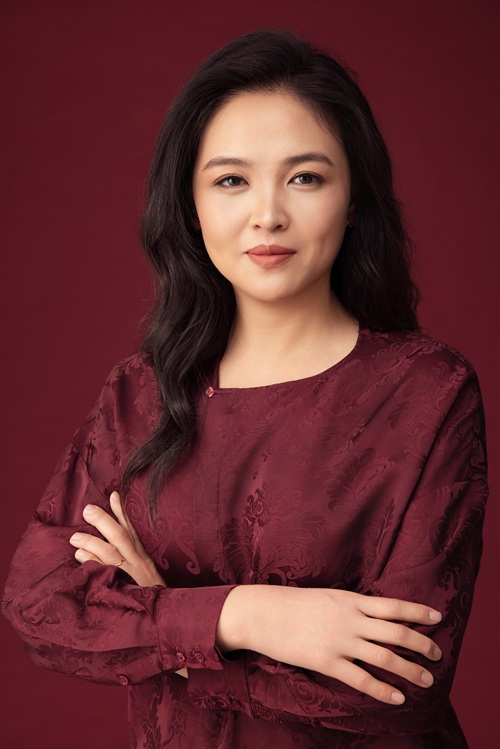 曲爱娜-2025百名优秀晋商人物 保定翔驰轮胎销售有限公司总经理 推荐机构为保定市山西商会