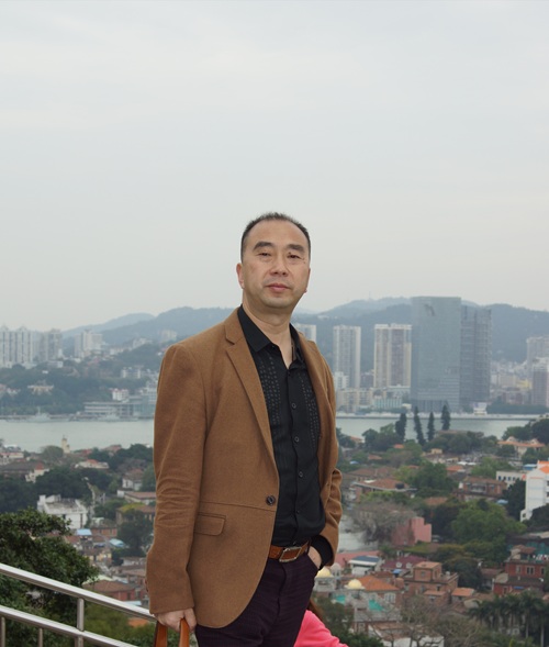 鲁克彪-2025百名优秀晋商人物 新疆鑫瑞祥农林牧科技发展有限公司董事长 推荐机构为阿克苏地区山西商会