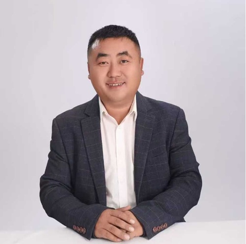 李镜轩-2025百名优秀晋商人物 阿克苏恒昌泰商贸有限公司董事长 推荐机构为阿克苏地区山西商会