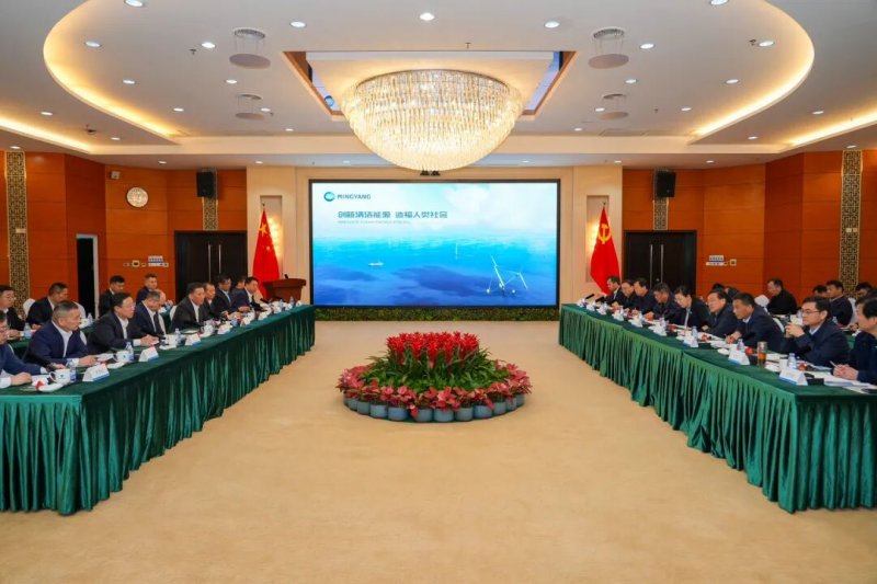 河南省信阳市委书记张宏伟到明阳集团考察调研