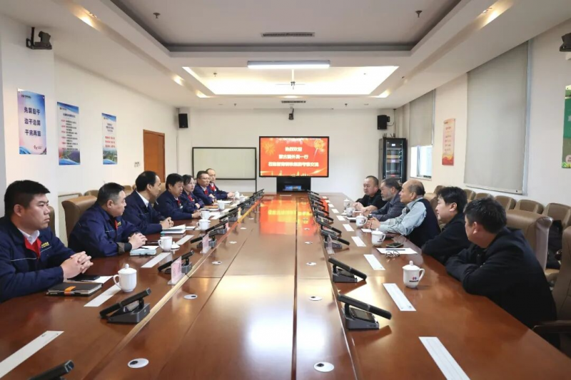 蒙古国客人到晋南钢铁考察交流