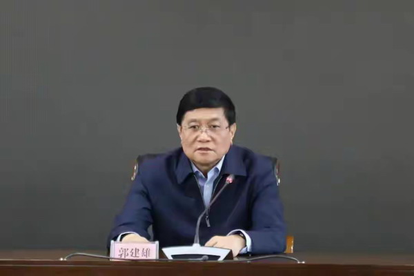 榆社县委书记郭建雄再部署优化营商环境