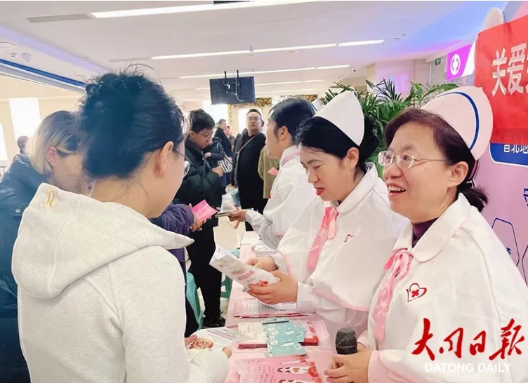 面对面、手把手！这个健康科普不仅&ldquo;接地气&rdquo;还很实用