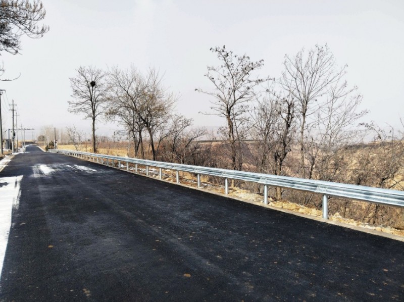 开局起势,实干争春!| 工程机械公司首笔波形护栏订单圆满落地,高质量交付