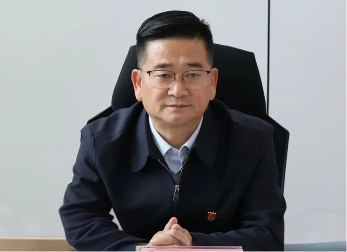 四川省山西商会成功召开2025年度党支部组织生活会暨商会领导班子履职述职会议