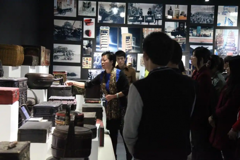 箱包女王破产后卖包子重启人生1