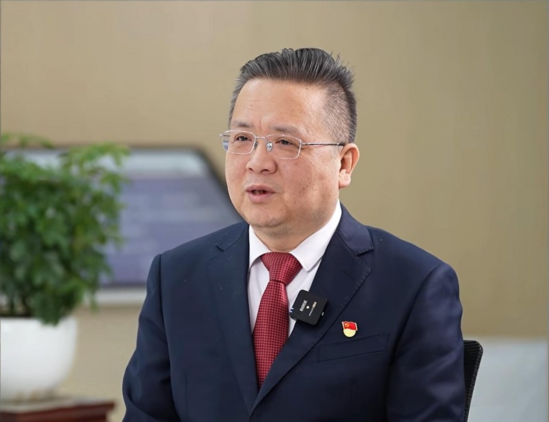 梁昌春 山西介休人 太原化学工业集团董事长 山西华阳新材料股份有限公司董事