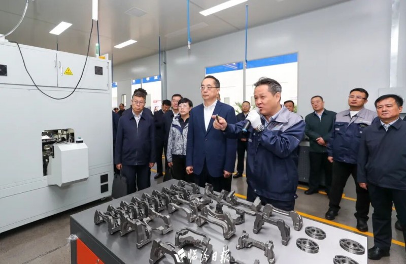 山西临汾市委书记李云峰 调研襄汾县科技创新企业