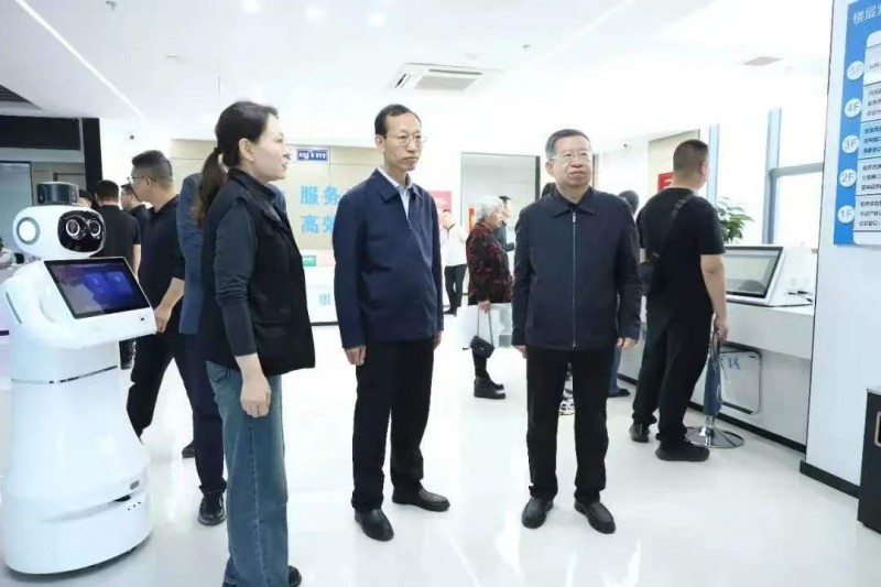 洪洞县委书记张晋伟出席行政审批座谈会