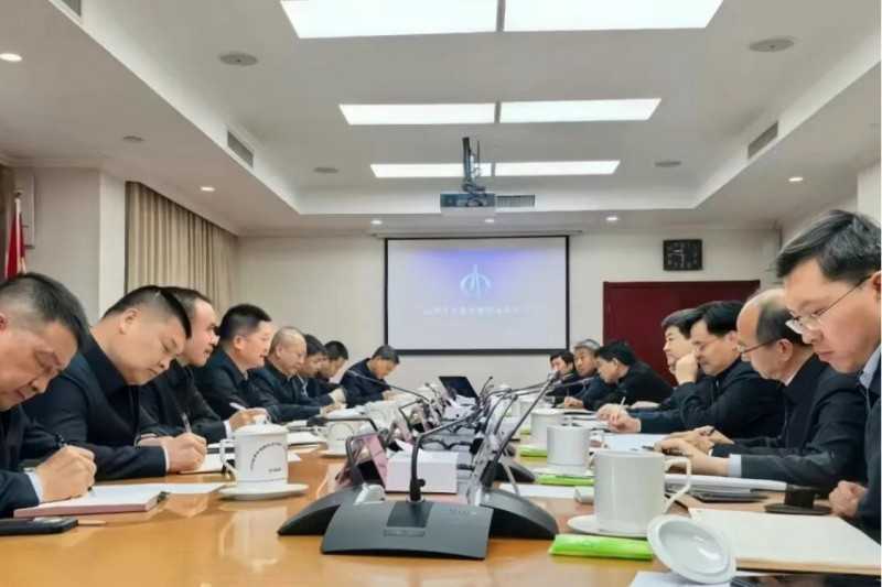 山西建投董事长倪华光与北京延庆区区长张若冰举行工作座谈