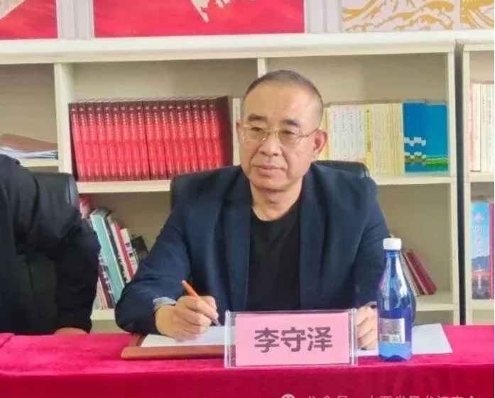 热烈欢迎泽州县工商联领导及泽州县青年企业商会领导一行莅临交流座谈